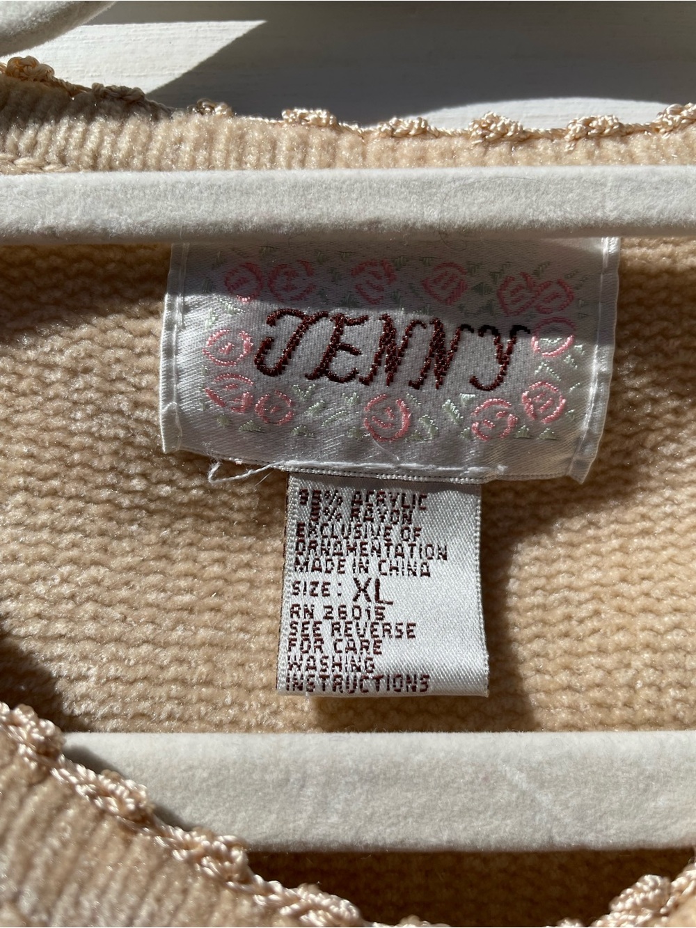 Vintage Jenny Floral Embellished Embroidered Cardigan Sweater Womens XL - Picture 3 of 8